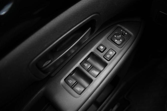 Mitsubishi Outlander III Рестайлинг 3 с пробегом 2018 года, цена 1 990 000 рублей, 81237 км, внедорожник, Автокод Объявления