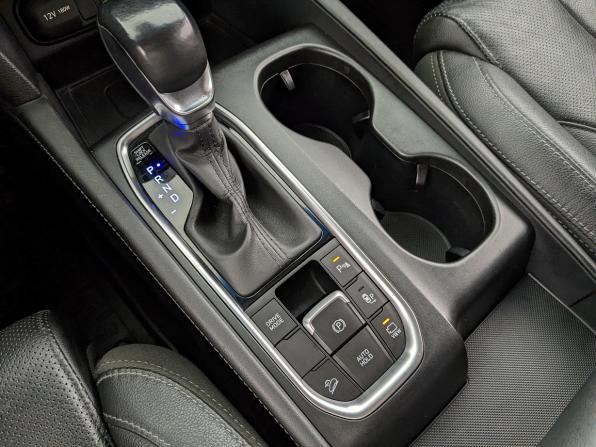 Hyundai Santa Fe IV с пробегом 2019 года, цена 3 350 000 рублей, 64745 км, внедорожник, Автокод Объявления