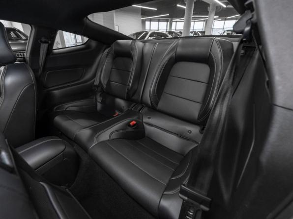 Ford Mustang VI Рестайлинг с пробегом 2019 года, цена 4 500 000 рублей, 85312 км, купе, Автокод Объявления