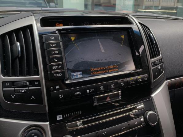 Toyota Land Cruiser 200 Series Рестайлинг 1 с пробегом 2014 года, цена 4 560 000 рублей, 155900 км, внедорожник, Автокод Объявления