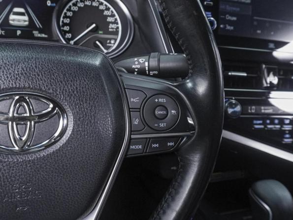 Toyota Camry VIII (XV70) Рестайлинг с пробегом 2022 года, цена 3 340 000 рублей, 133628 км, седан, Автокод Объявления
