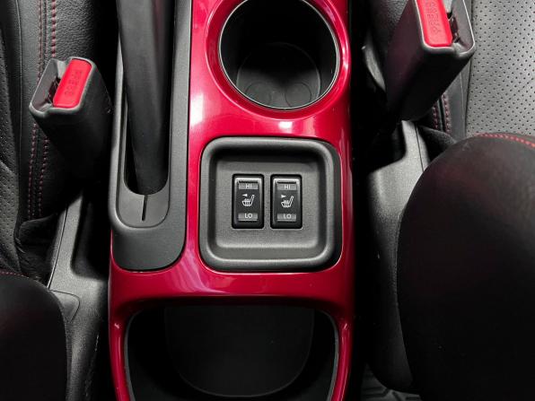 Nissan Juke I с пробегом 2011 года, цена 1 095 000 рублей, 119747 км, внедорожник, Автокод Объявления