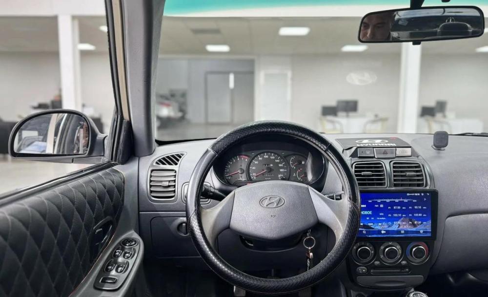 Hyundai Accent II Шахты  - изображение 12