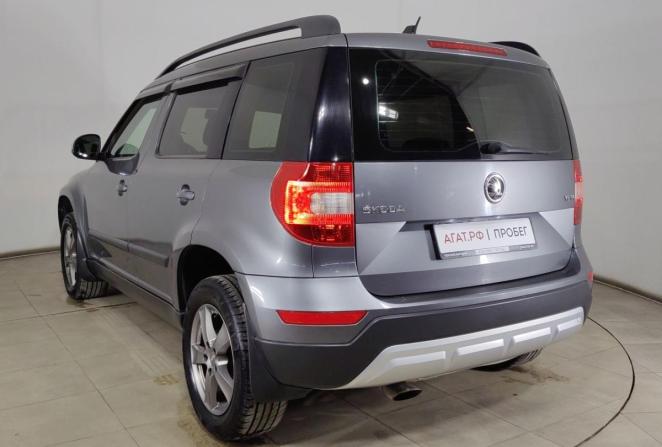 Skoda Yeti I Рестайлинг с пробегом 2017 года, цена 1 223 000 рублей, 75001 км, внедорожник, Автокод Объявления