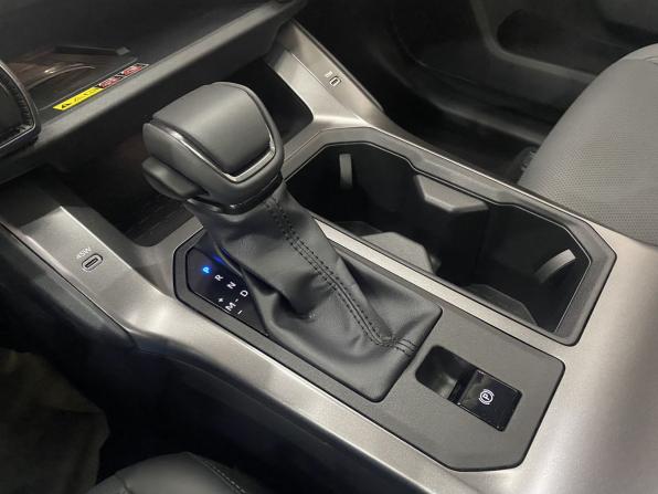 Новый Toyota RAV4 VI (XA60) 2026 года, цена 4 249 000 рублей, внедорожник, Автокод Объявления