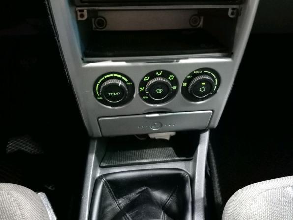 Lada (ВАЗ) Priora I с пробегом 2009 года, цена 299 000 рублей, 156879 км, хэтчбек, Автокод Объявления