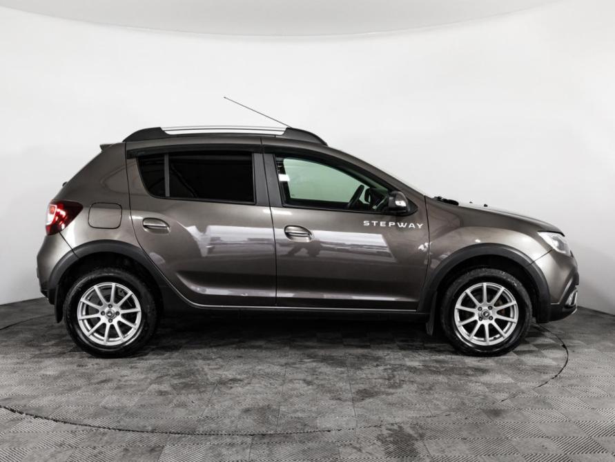 Renault Sandero II Рестайлинг Санкт-Петербург  - изображение 4