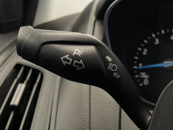 Ford Focus III Рестайлинг с пробегом 2017 года, цена 1 077 000 рублей, 134038 км, хэтчбек, Автокод Объявления