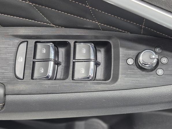 Dongfeng Shine Max с пробегом 2023 года, цена 1 630 000 рублей, 14528 км, седан, Автокод Объявления