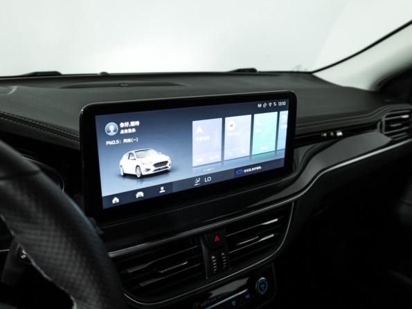 Ford Focus IV Рестайлинг (China Market) с пробегом 2021 года, цена 2 250 000 рублей, 48709 км, хэтчбек, Автокод Объявления