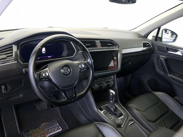 Volkswagen Tiguan II с пробегом 2017 года, цена 1 970 000 рублей, 198748 км, внедорожник, Автокод Объявления