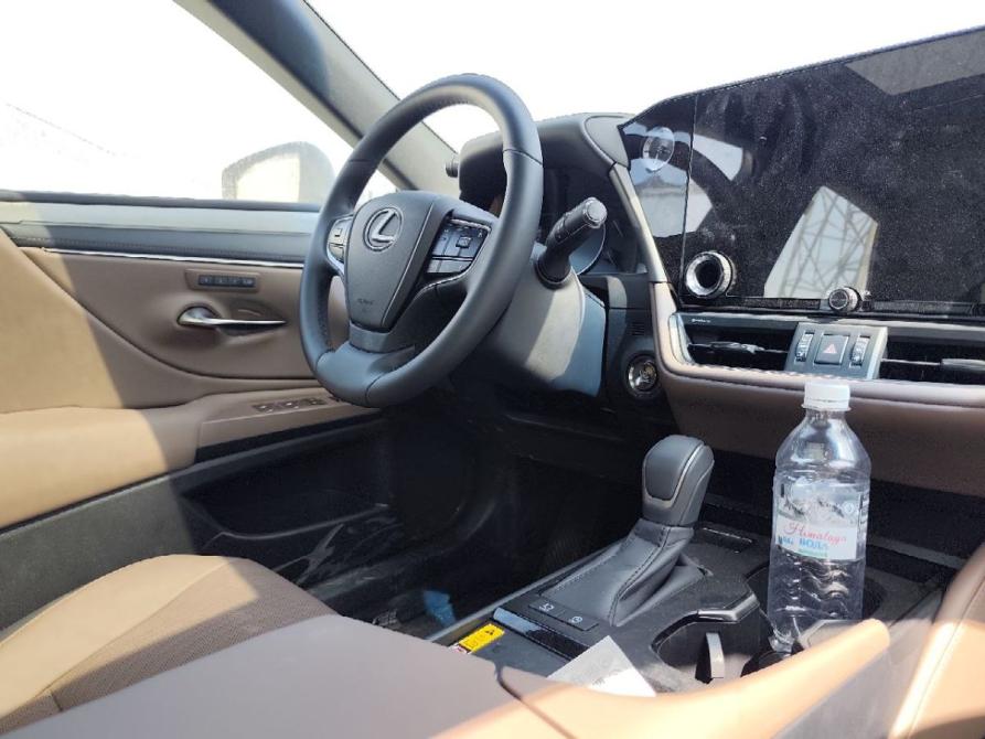 Lexus ES VII Рестайлинг 2 Самара  - изображение 5