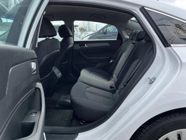 Hyundai Sonata VII (LF) Рестайлинг с пробегом 2018 года, цена 1 240 000 рублей, 114466 км, седан, Автокод Объявления