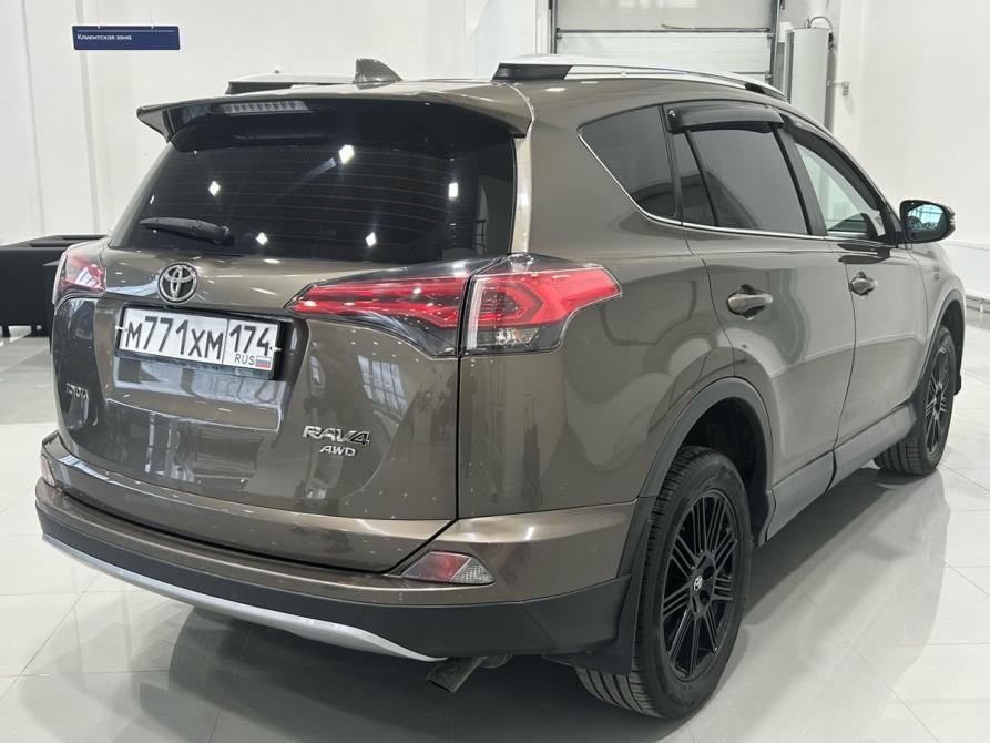 Toyota RAV4 IV (XA40) Рестайлинг Челябинск  - изображение 3
