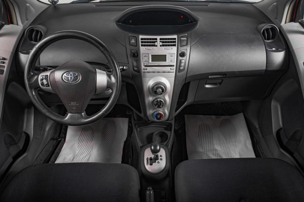 Toyota Yaris II Томск  - изображение 11