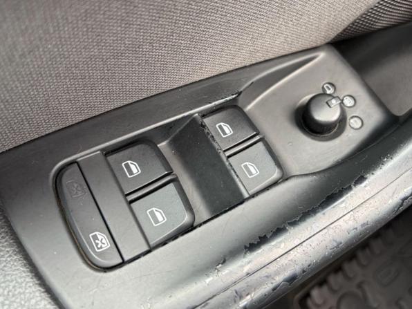 Audi Q3 I (8U) с пробегом 2012 года, цена 1 299 000 рублей, 194800 км, внедорожник, Автокод Объявления