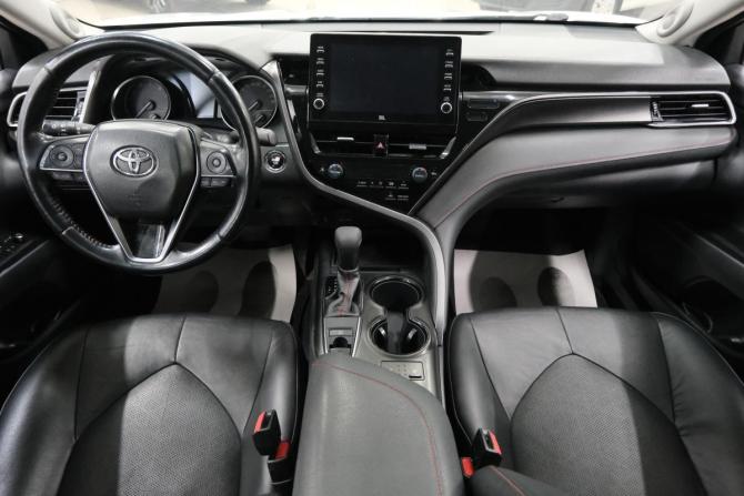 Toyota Camry VIII (XV70) Рестайлинг с пробегом 2021 года, цена 3 489 000 рублей, 62900 км, седан, Автокод Объявления