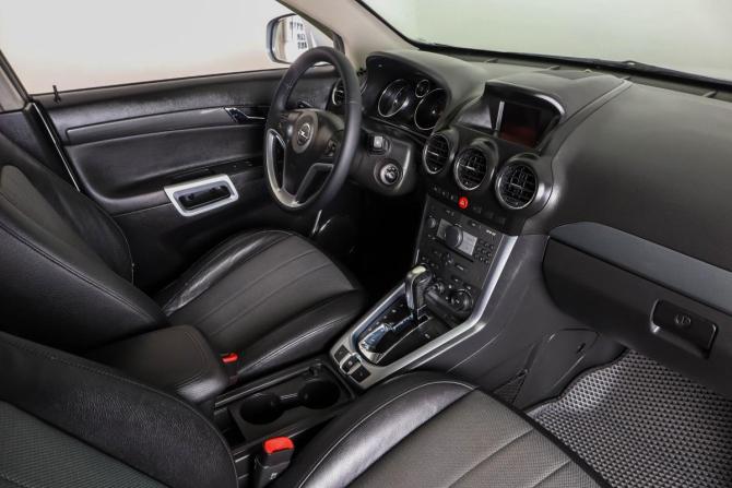 Opel Antara I Рестайлинг с пробегом 2013 года, цена 1 159 000 рублей, 157000 км, внедорожник, Автокод Объявления