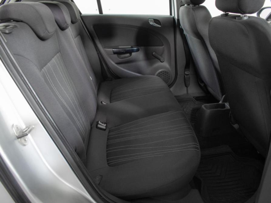 Opel Corsa D Москва  - изображение 10