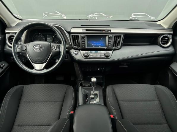 Toyota RAV4 IV (XA40) Рестайлинг с пробегом 2019 года, цена 2 589 400 рублей, 140800 км, внедорожник, Автокод Объявления