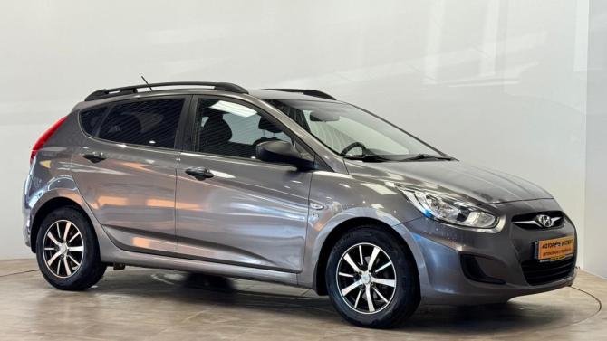 Hyundai Solaris I с пробегом 2011 года, цена 720 000 рублей, 231042 км, хэтчбек, Автокод Объявления