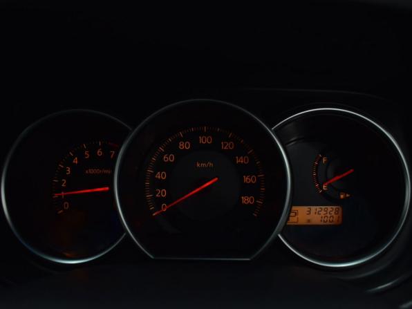 Nissan Tiida I с пробегом 2004 года, цена 499 999 рублей, 312927 км, хэтчбек, Автокод Объявления