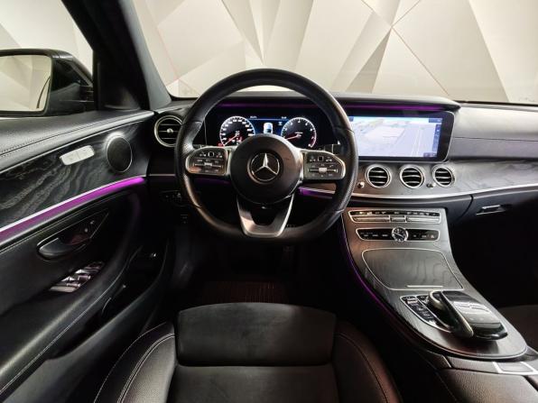 Mercedes-Benz E-Класс V (W213 S213 C238) с пробегом 2018 года, цена 3 391 000 рублей, 80490 км, седан, Автокод Объявления