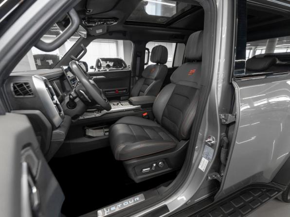 JETOUR T2 с пробегом 2024 года, цена 3 020 000 рублей, 67150 км, внедорожник, Автокод Объявления