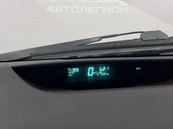 Toyota Prius II Рестайлинг (XW20) с пробегом 2009 года, цена 799 000 рублей, 217000 км, лифтбек, Автокод Объявления