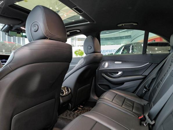 Mercedes-Benz E-Класс V (W213 S213 C238) Рестайлинг с пробегом 2020 года, цена 4 250 000 рублей, 137480 км, седан, Автокод Объявления