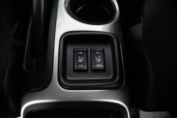 Nissan Juke I Рестайлинг с пробегом 2015 года, цена 1 199 000 рублей, 72593 км, внедорожник, Автокод Объявления