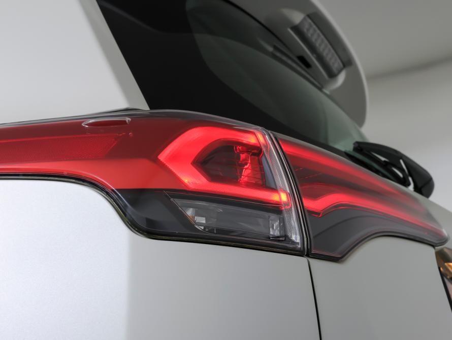 Toyota RAV4 IV (XA40) Рестайлинг Москва  - изображение 18