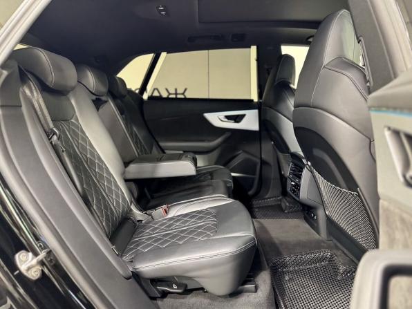 Audi Q8 I (4M) с пробегом 2021 года, цена 8 300 000 рублей, 49568 км, внедорожник, Автокод Объявления