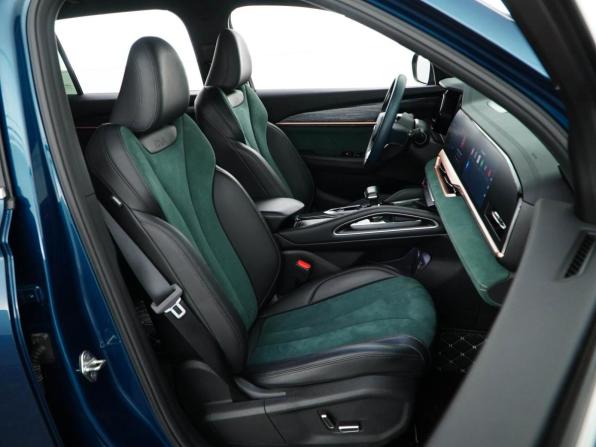 Geely Monjaro I с пробегом 2023 года, цена 3 423 999 рублей, 43356 км, внедорожник, Автокод Объявления