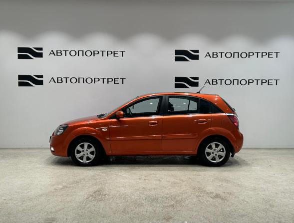 Kia Rio II Рестайлинг с пробегом 2010 года, цена 599 000 рублей, 123836 км, хэтчбек, Автокод Объявления