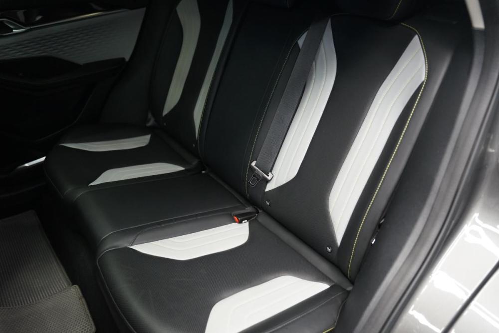 Geely Coolray I Рестайлинг Крым  - изображение 21