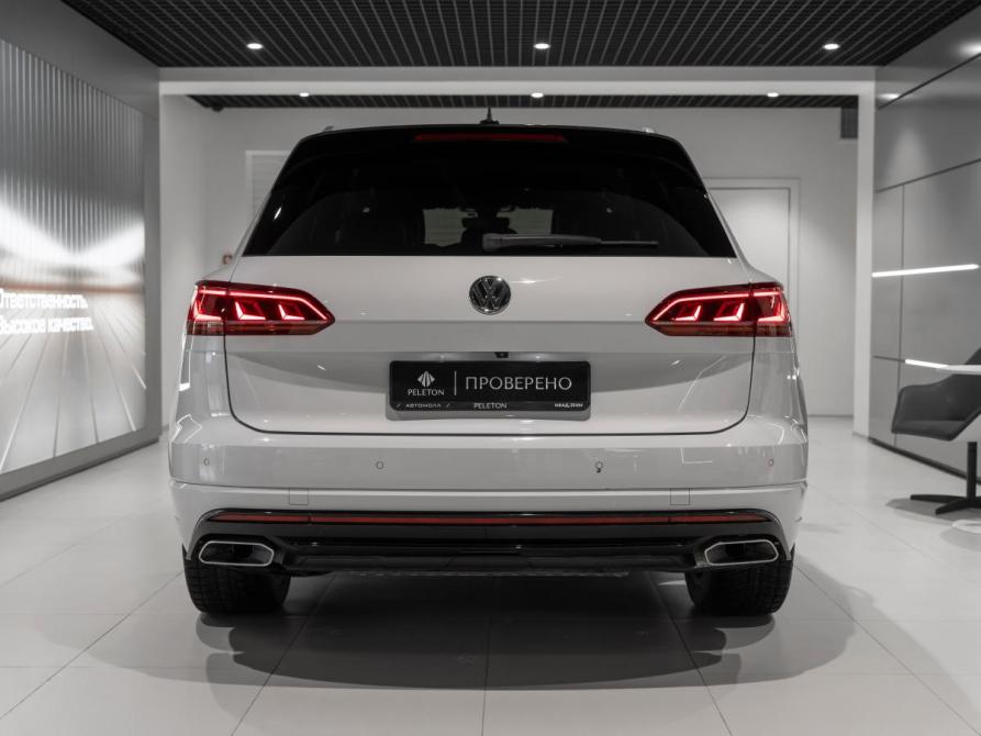 Volkswagen Touareg III Москва  - изображение 6