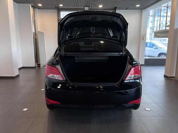 Hyundai Solaris I Рестайлинг с пробегом 2014 года, цена 895 000 рублей, 113810 км, седан, Автокод Объявления