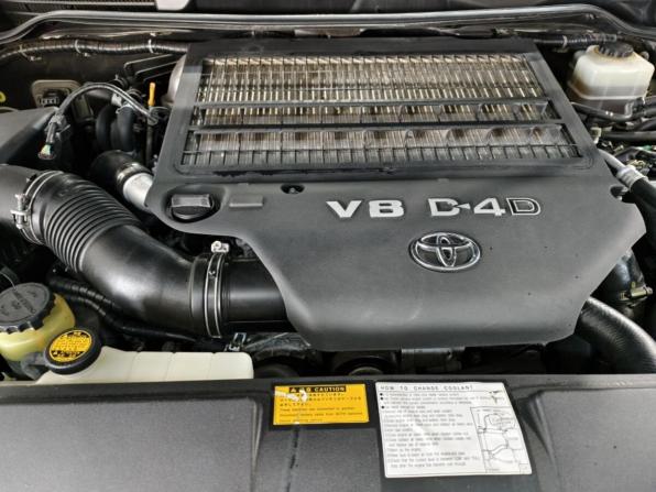 Toyota Land Cruiser 200 Series с пробегом 2011 года, цена 3 600 000 рублей, 250605 км, внедорожник, Автокод Объявления