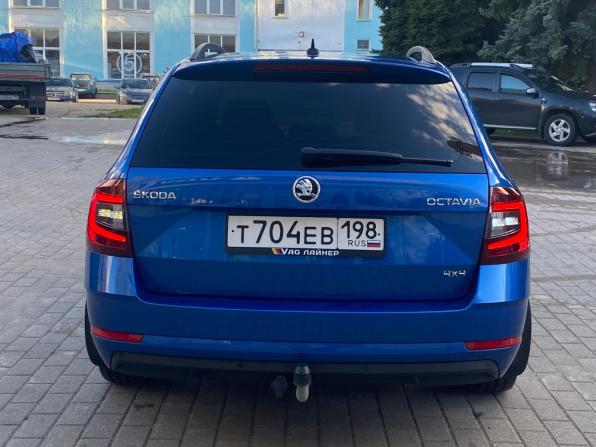 Skoda Octavia III (A7) Рестайлинг с пробегом 2017 года, цена 2 099 000 рублей, 185240 км, универсал, Автокод Объявления