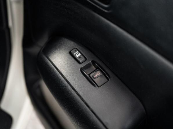 Toyota Probox I Рестайлинг с пробегом 2018 года, цена 890 500 рублей, 110131 км, универсал, Автокод Объявления