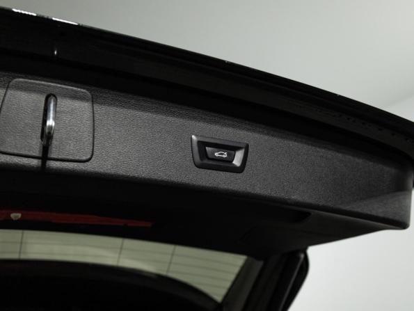 BMW X1 II (F48) Рестайлинг с пробегом 2021 года, цена 2 999 777 рублей, 120471 км, внедорожник, Автокод Объявления