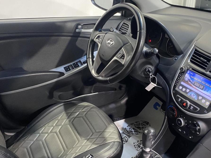 Hyundai Solaris I Курск  - изображение 6