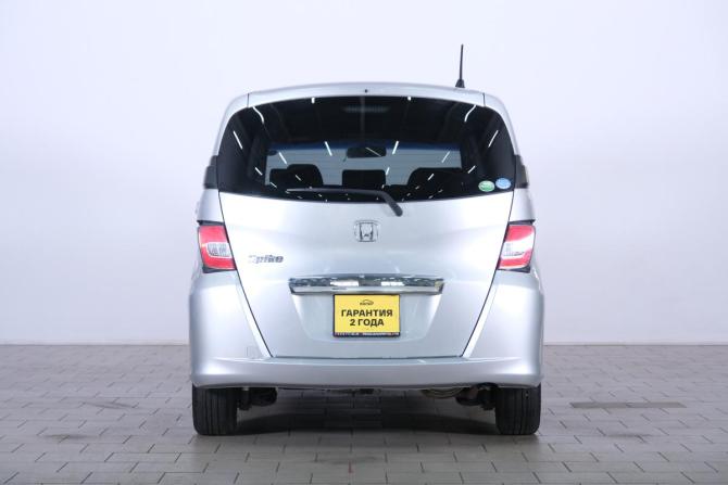 Honda Freed I Рестайлинг 2 с пробегом 2015 года, цена 1 199 000 рублей, 187000 км, компактвэн, Автокод Объявления