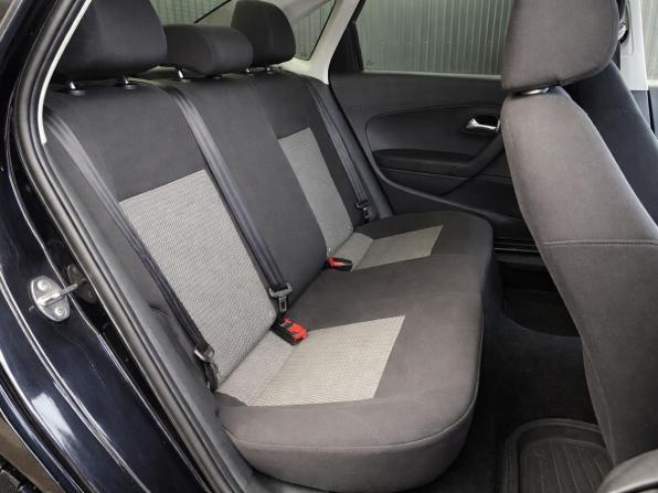 Volkswagen Polo V с пробегом 2014 года, цена 957 000 рублей, 268000 км, седан, Автокод Объявления