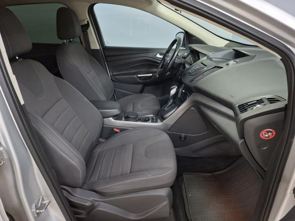Ford Kuga II с пробегом 2015 года, цена 1 610 000 рублей, 92447 км, внедорожник, Автокод Объявления