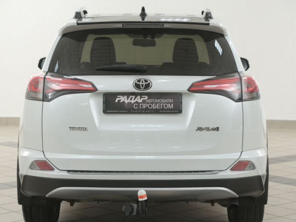 Toyota RAV4 IV (XA40) Рестайлинг с пробегом 2018 года, цена 2 252 000 рублей, 182000 км, внедорожник, Автокод Объявления