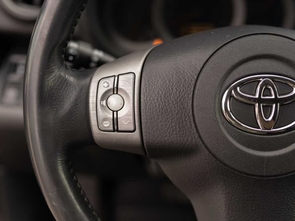 Toyota RAV4 III (XA30) с пробегом 2007 года, цена 1 345 000 рублей, 265441 км, внедорожник, Автокод Объявления