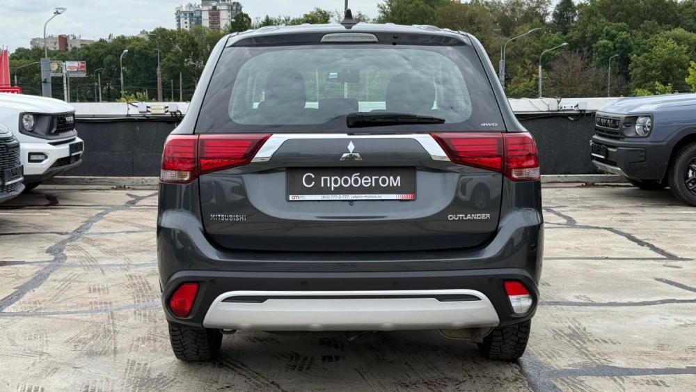 Mitsubishi Outlander III Рестайлинг 3 Санкт-Петербург  - изображение 5