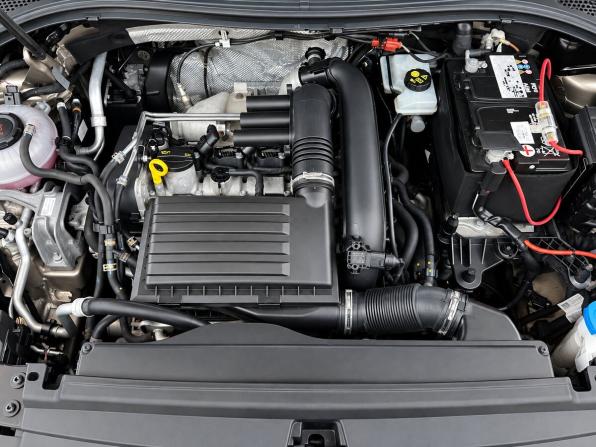 Volkswagen Tiguan II с пробегом 2018 года, цена 2 250 000 рублей, 98112 км, внедорожник, Автокод Объявления